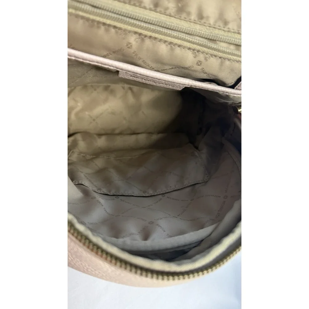 Michael Kors Women's Medium Backpack In Pink GUC Pre-Owned  Adjustable Straps